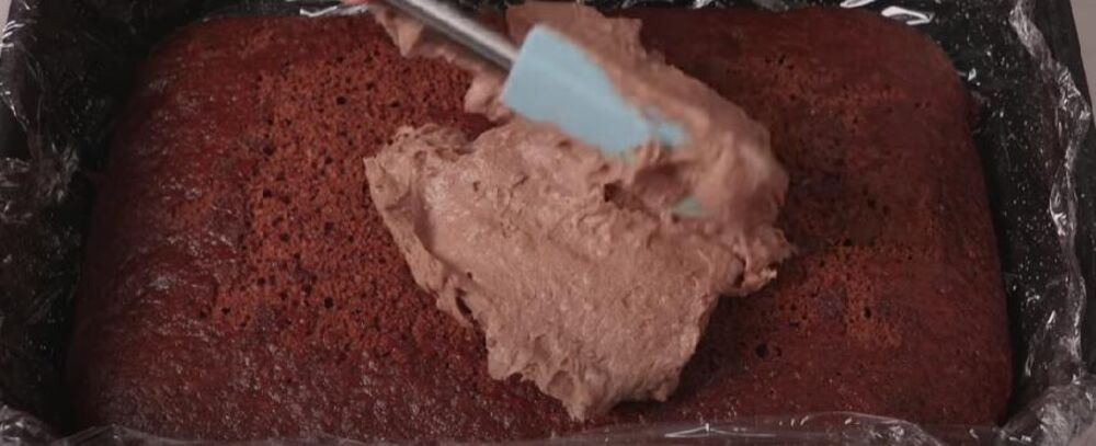 Filovanje posne torte 'Afrika'