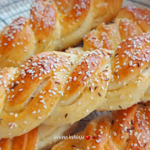 Uskršnja pletenica koja uvek uspeva: Mekana kao duša i sutradan, a na stolu izgleda kao remek-delo