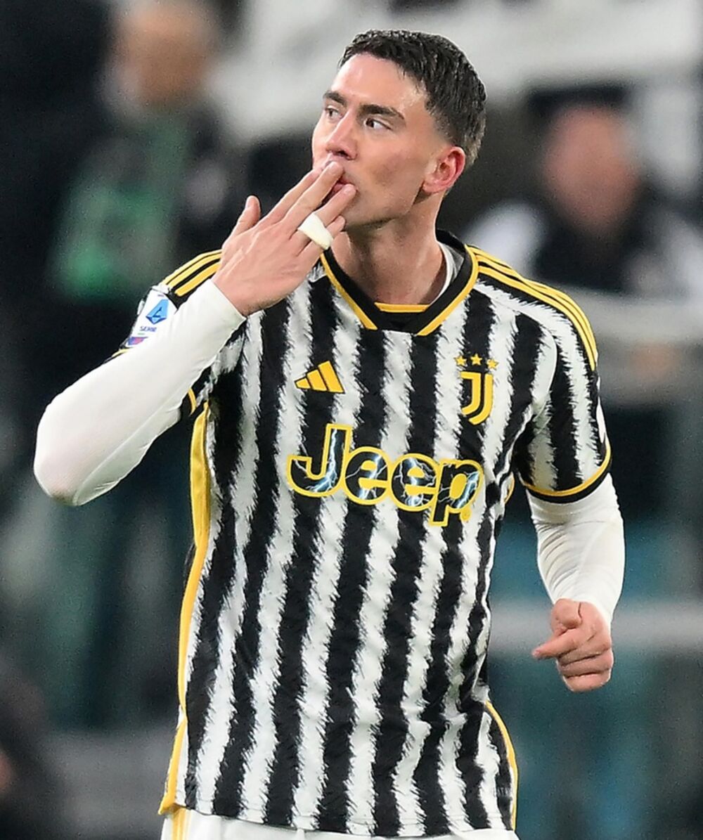 Dušan Vlahović slavi gol protiv Intera