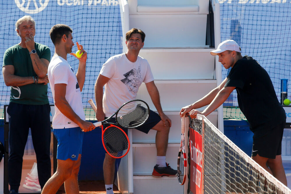 Novak Đoković, Hamad Međedović, Tenis