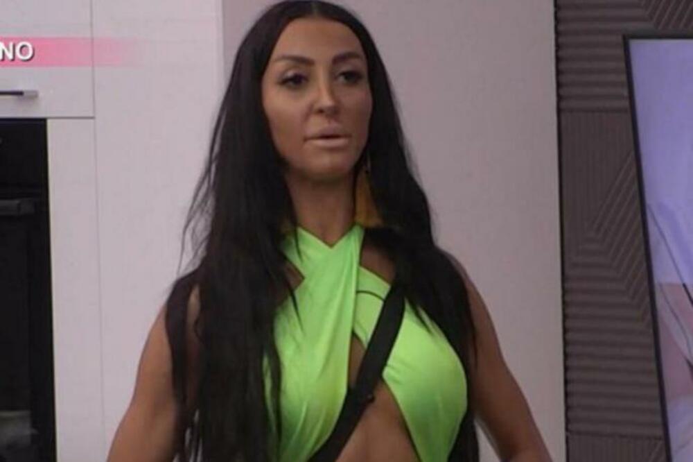 PORŠELINA PRIZNALA DA JE HTELA ZOLI DA RODI DETE: Sve rekla Miljani u LICE, njena reakcija ima da se PAMTI!