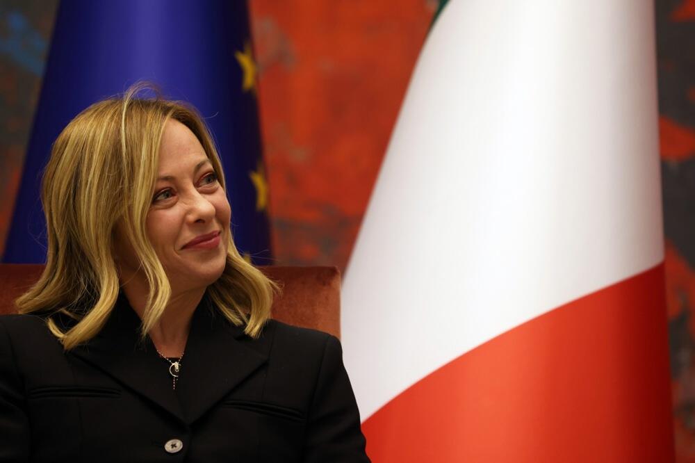 ĐORĐA BACILA OKO NA...Pogledi celog sveta uprti u PREMIJERKU, danas može doći do PREKRETNICE, evo šta je SMISLILA