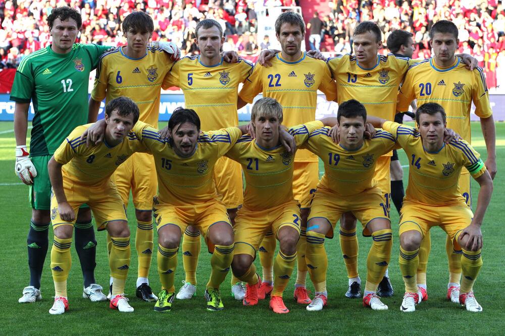 BIO NA METI VEČITIH, BORILI MU SE ZA ŽIVOT... Poznati fudbaler se oglasio posle dugo vremena - alkohol prošlost?