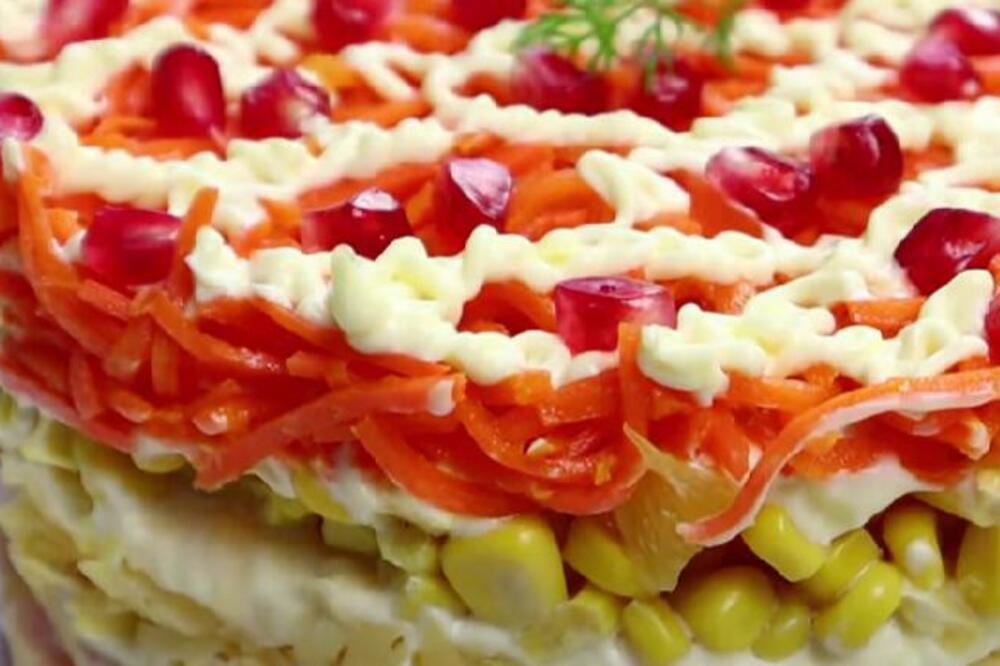 NAJKREMASTIJA SVEČANA SALATA "NOVOGODIŠNJI KAPRIZ": Za slavu, i praznike - 1 sastojak u pripremi je ključan
