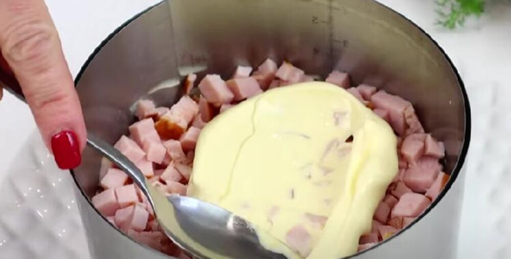 Dimljena pileća prsa i majonez