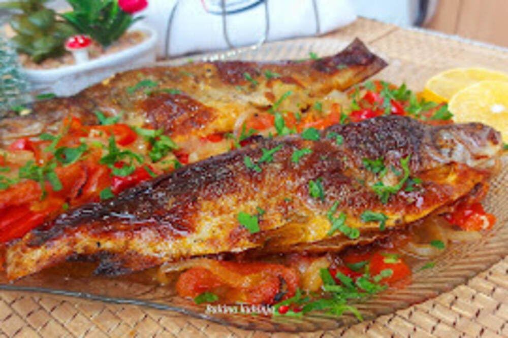 Zaboravite pohovanje, samo na ovaj način se riba nikada neće raspadati: Naše bake znale su caku, ima i zlatnu koru