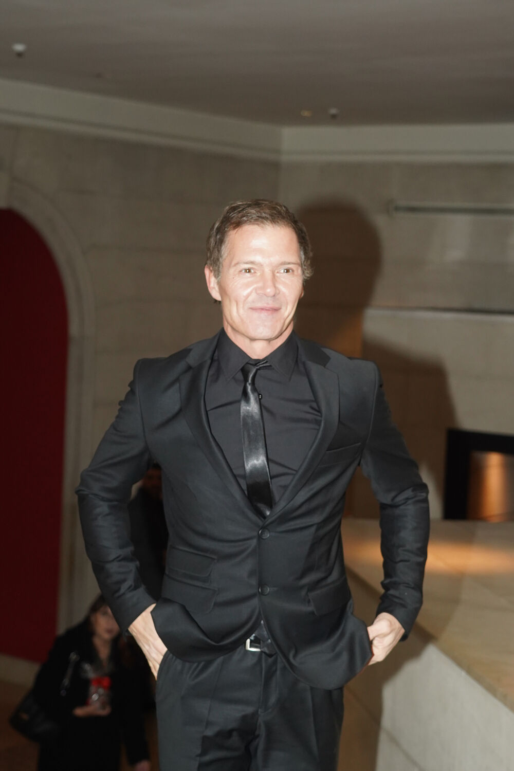 Aleksa razmišlja o surogat majčinstvu