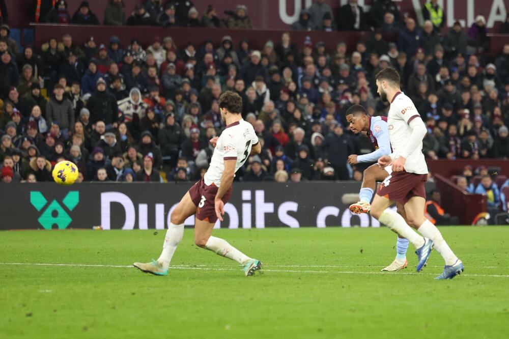 ASTON VILA ŠOKIRALA SITI! Mektominej SRUŠIO Čelsi