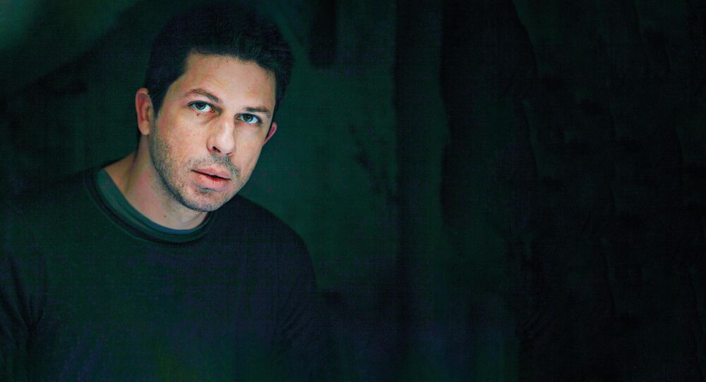 Film Lost Country, Vladimir Perišić