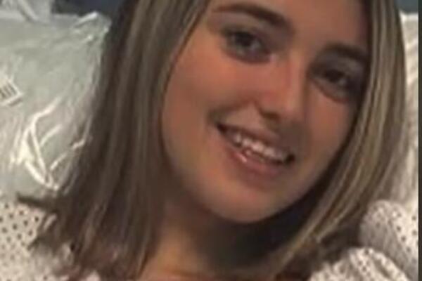 DEVOJKA SE GUŠILA ĆURETINOM, PA OTIŠLA KOD LEKARA: Ostali NEMI kada su videli BIZARNU STVAR u njenom ŽELUCU (VIDEO)