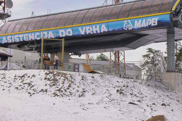 MEĆAVA NAPRAVILA OPŠTI HAOS NA ZLATIBORU: Na ovim deonicama uvedena ZABRANA, evo šta se TRENUTNO DEŠAVA