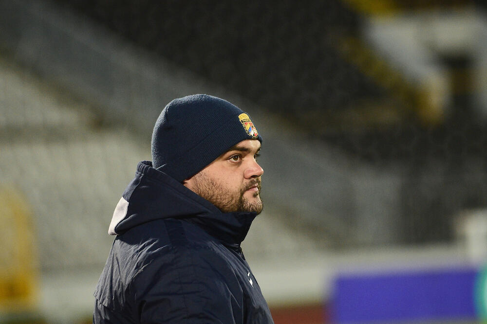 Ne pomaže ni Neđić: Radnički sve bliži Prvoj ligi Srbije!