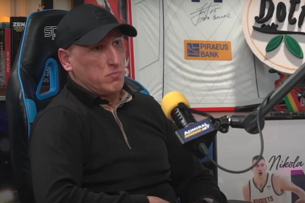 "JESI TI ONA BUDALA ŠTO JE DIZALA TRI PRSTA U SARAJEVU?" Srbin se prisetio haosa u punoj Skenderiji (VIDEO)