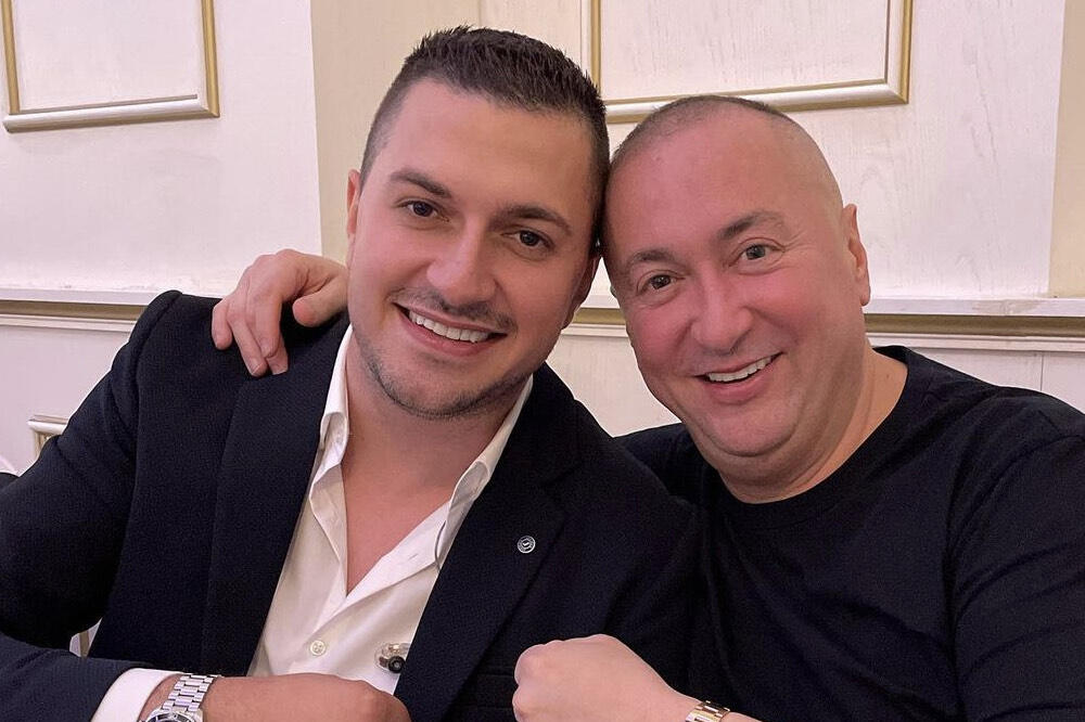 "PREGAZIO GA TRAKTOR PREKO STOMAKA" POSLE 2 GODINE OD SMRTI BRATA... Pevač progovorio o PORODIČNOJ TRAGEDIJI