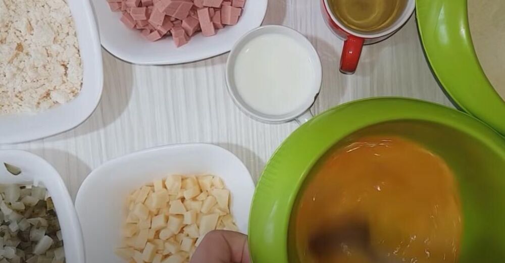 Sastojci za carsku pitu sa ajvarom