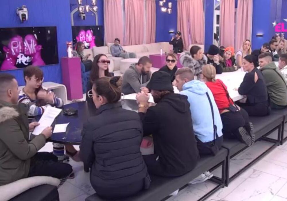 Marko Đedović, Zadruga