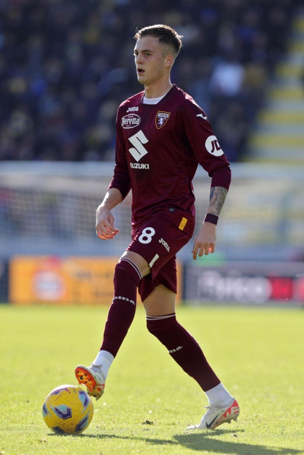 Ivan Ilić na utakmici Frozinonea i Torina