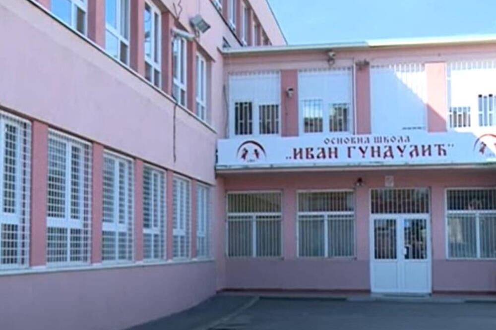 ĐACI DOBIJAJU RENOVIRANU SALU! Novi Sad spremio za kompletna ulaganja više od 300 miliona dinara