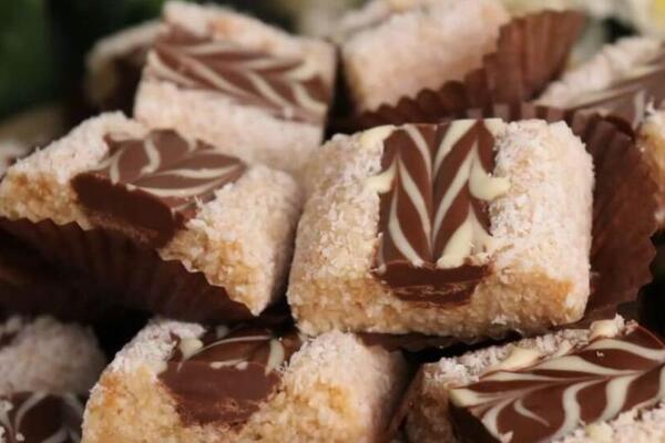 DA BI VAM SVAKI KOLAČ ISPAO KAO DA JE IZ POSLASTIČARNICE URADITE OVO: Samo tako će biti UKUSAN i KREMAST (VIDEO)