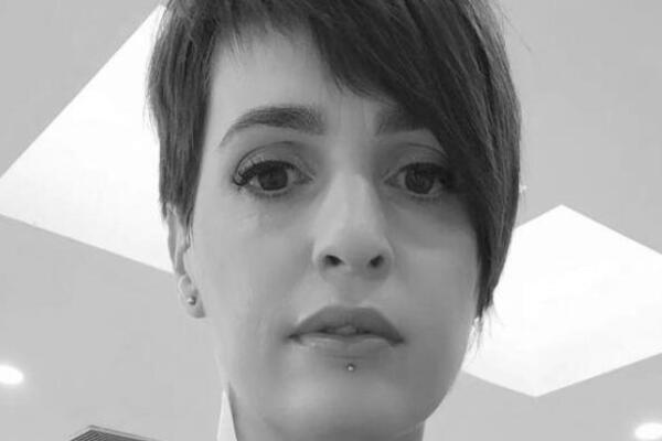 PREMINULA KATARINA ČOČOVIĆ (37): Majka dvoje dece se 8 godina borila protiv MELANOMA, TUGA DO NEBA