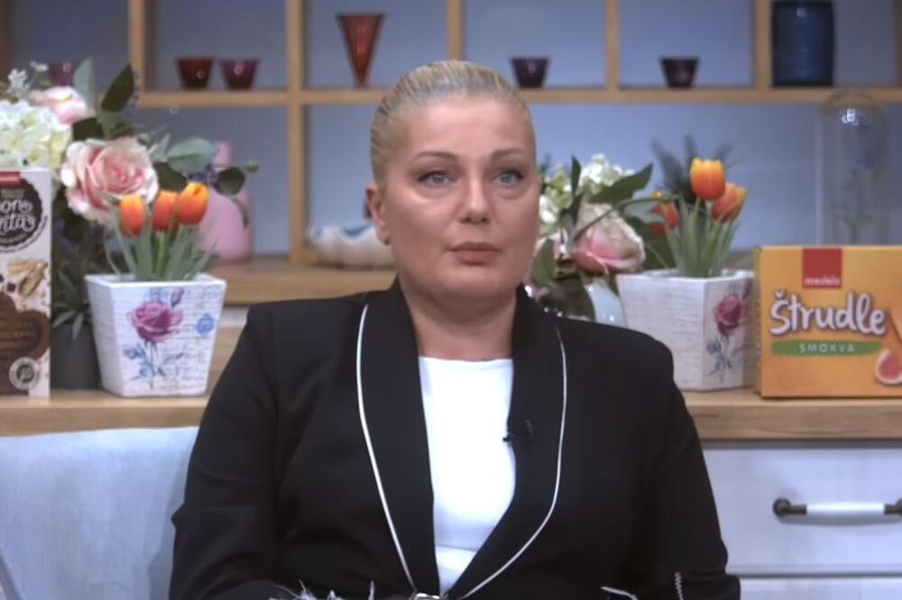 ISPLIVALI NEPOZNATI DETALJI O VODITELJKI SA HEPIJA! Rođaka joj je ova HOLIVUDSKA ZVEZDA, evo u KAKVIM SU ODNOSIMA