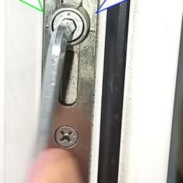 PODESITE OVAKO PROZORE I SMANJIĆE VAM SE RAČUN ZA STRUJU! Da, i PVC ima ZIMSKI REŽIM - sa JEDNIM budite oprezni