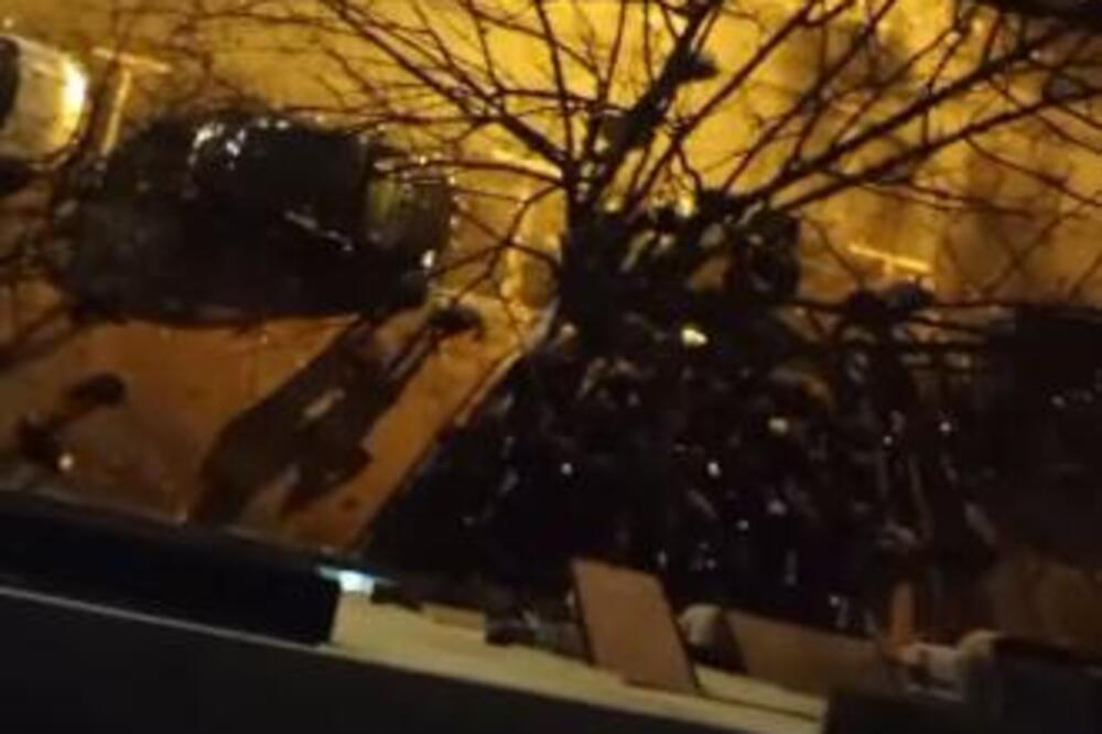 JEZIVE SCENE PRED MEČ ZVEZDE I SITIJA! Žestok obračun navijača, IMA POVREĐENIH! (VIDEO)