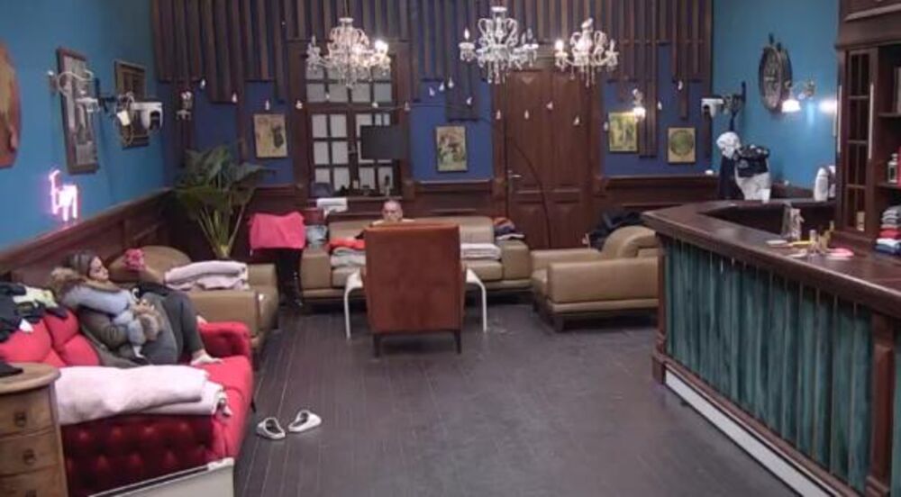 Aneli se slomila zbog Janjuša