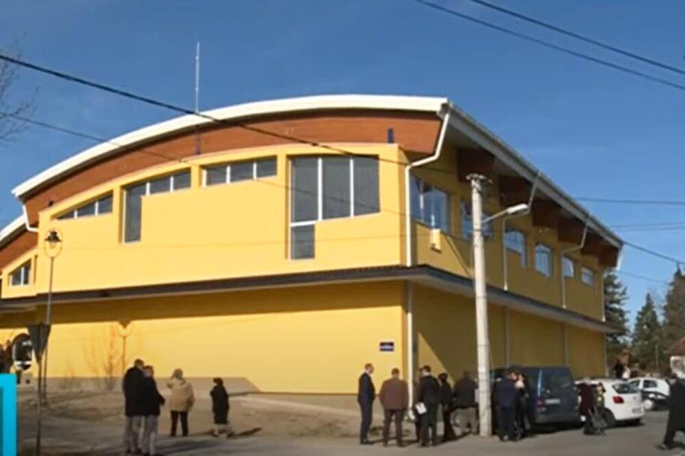 ZNAČAJ FISKULTURNIH SALA U ŠKOLAMA: Učenici od sada kvalitetnije provode svoje vreme