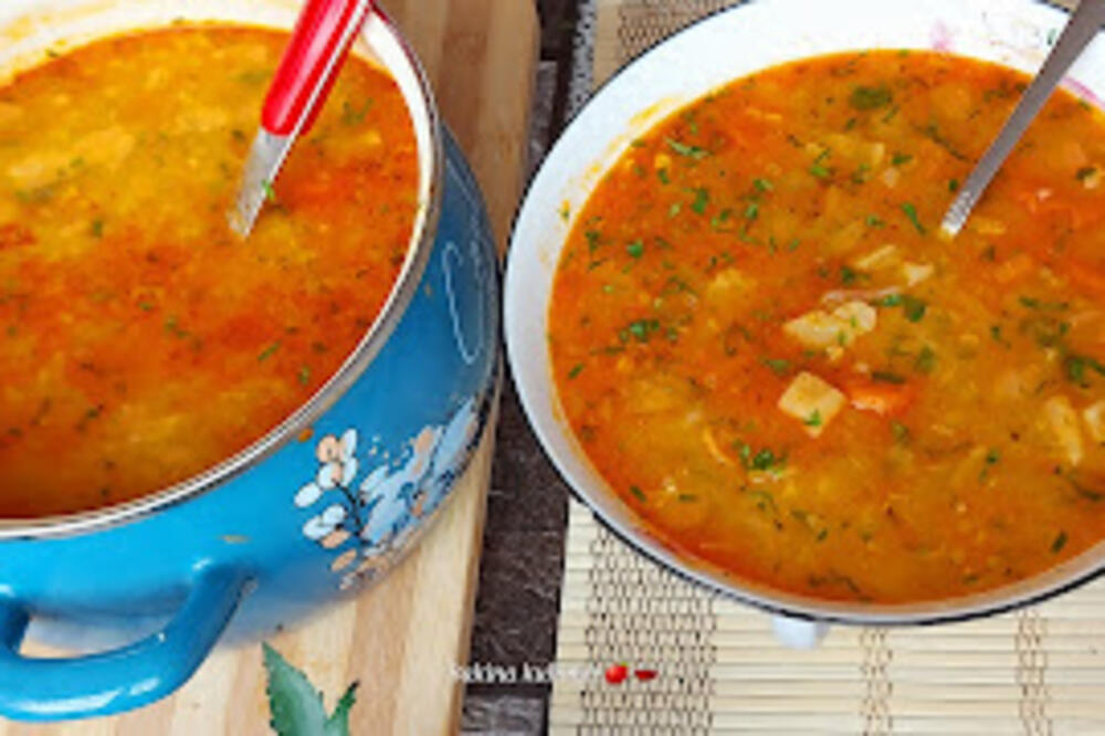 MNOGE DOMAĆICE NE ZNAJU KAKO SE PRVILNO DODAJE ZAPRŠKA U JELO: Savet koji svako mora da ZNA