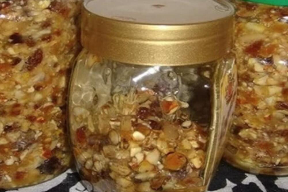 MOĆNA MEŠAVINA OD 3 SASTOJKA ZA JAK IMUNTET, OBAVEZNO NAPRAVITE: Dovoljna je SAMO 1 kašika na dan i NEMA PREHLADE