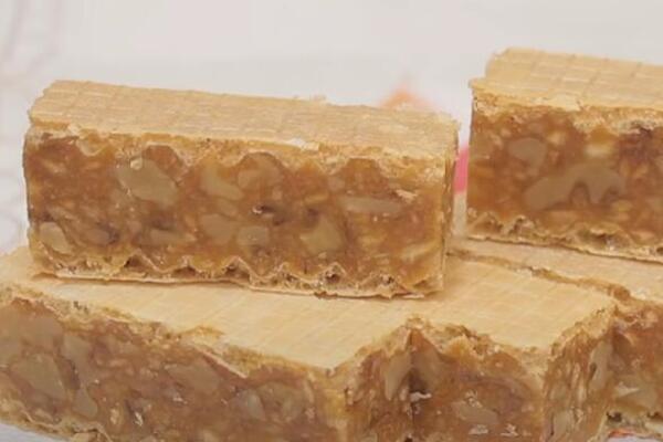 POSNE GRILIJAŠ OBLANDE KOJE SE SVAKE GODINE PRAVE ZA NIKOLJDAN: Najbolji starinski kolač - generacije pamte ukus