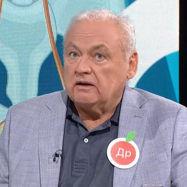 "Umesto šetnje, može 1 partija se*sa" Dr Milošević na RTS rešio Srbima sve probleme - ova veličina penisa je prava