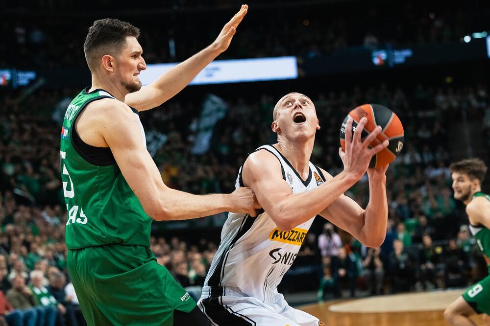 HIT U KAUNASU: Smailagić pokazao TEHNIČKU treneru Žalgirisa, mnogima je PROMAKAO ovaj detalj! (VIDEO)