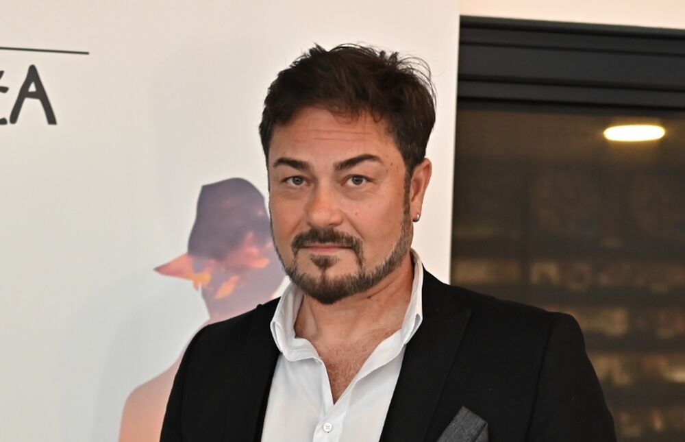 On se proslavio u muzičkom takmičenju 'Zvezde Granda' 2007. godine