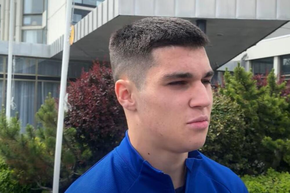 VOLI ZVEZDU, A IGRAĆE ZA CRNO-BELE: Budućnost dobija 5.000.000 evra!