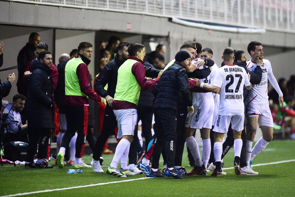 PETARDA VOŽDOVCA ZA PANČEVCE! "Zmajevi" na "krovu" dali 15 golova za nepune dve nedelje (FOTO)