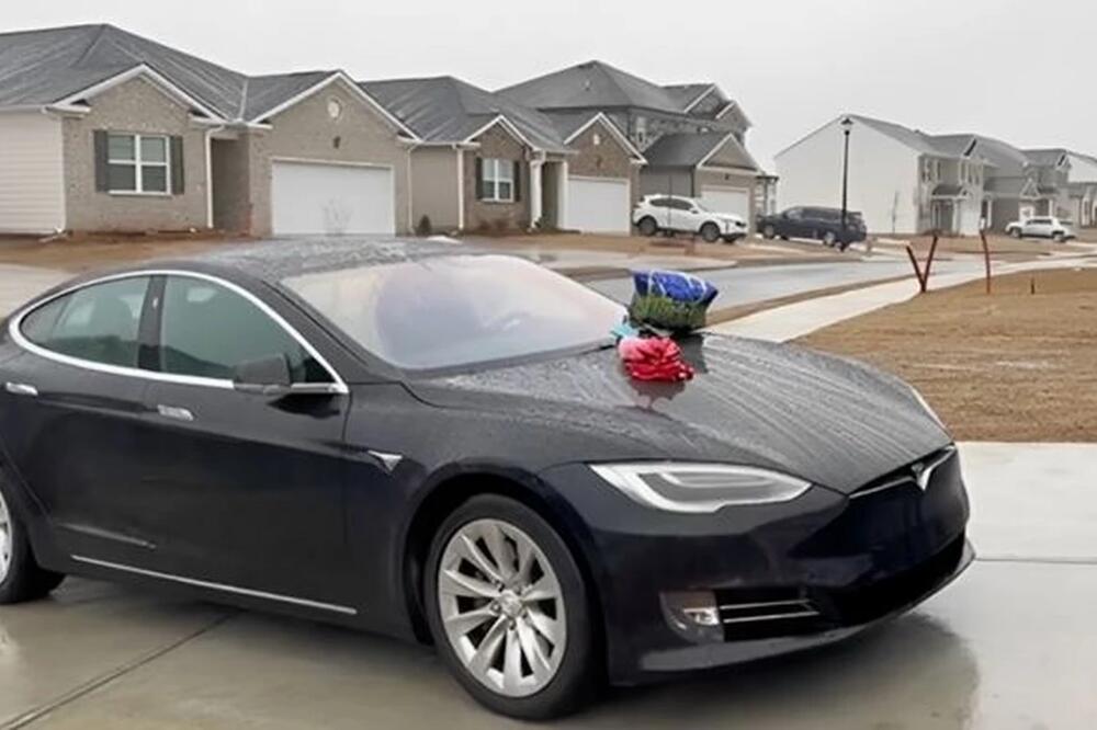 "MOLIM VAS NE PIŠITE MI KAZNU...": Zbog poruke ovog mladića mnogi ZANEMELI, ni vi nećete ostati RAVNODUŠNI (FOTO)