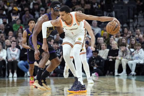 SVEMU DOĐE KRAJ: San Antonio pobedi prvi put od 5. novembra!