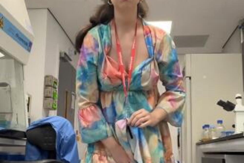 DOŠLA NA POSAO U LEPRŠAVOJ HALJINI, A POSLE PAR MINUTA SVE SEVNULO: Kolege ostale ZATEČENE kad se VIDELO... (VIDEO)