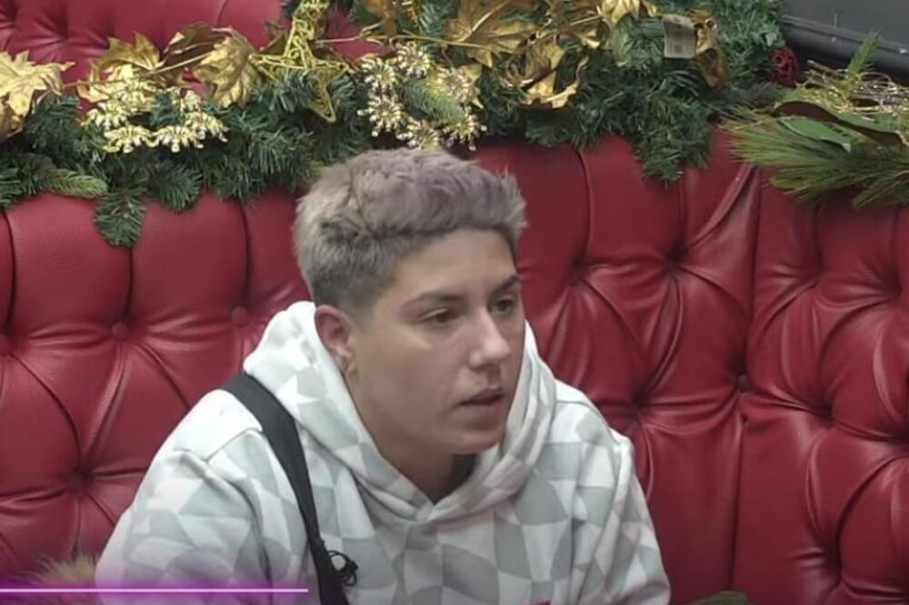 "BRUKA I SRAMOTA TRAJU DOVEKA..." Matora dobila poruku iz SPOLJNOG SVETA, sada je sve MNOGO JASNIJE