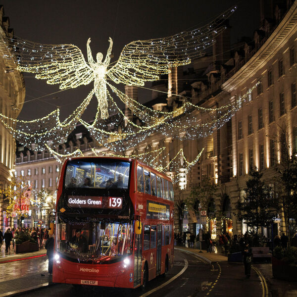 DVE PRESTONICE NISU TOLIKO RAZLIČITE KOLIKO MISLITE: Ova tradicija spaja London i Skoplje VEĆ ŠEST DECENIJA