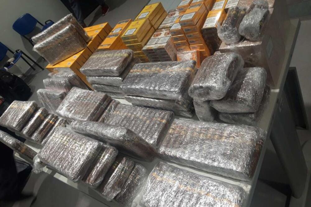 OGROMNA ZAPLENA NA AERODROMU "NIKOLA TESLA": Pokušaj KRIJUMČARENJA ROBE vredne 20 miliona dinara