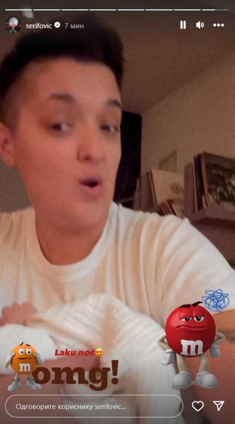 Marija Šerifović se sa sinom obratima pratiocima