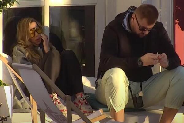 ANELI I JANJUŠ NA IVICI RASKIDA: Tikva samo što nije PUKLA, kada čujete oko čega se raspravljaju NEĆE VAM BITI LAKO