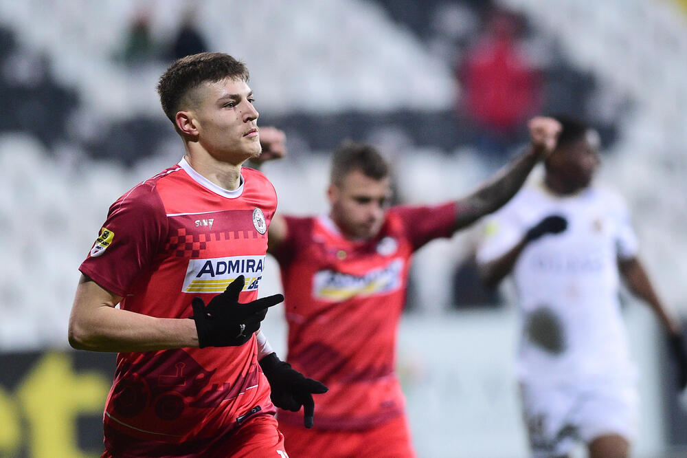 IMT IMA SVOJU ZLATNU KOKU: Čelsijeva filijala nudi pet miliona za mladog golgetera!