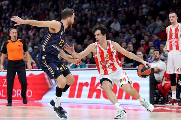 TEODOSIĆ BEZ DLAKE NA JEZIKU: "Ako budemo igrali kao večeras, nemamo šta da tražimo protiv Makabija!" (VIDEO/FOTO)