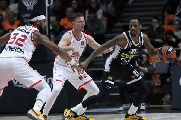 ŠPANCI SE NE ŠALE: Valensija KRADE Partizanu pojačanje?