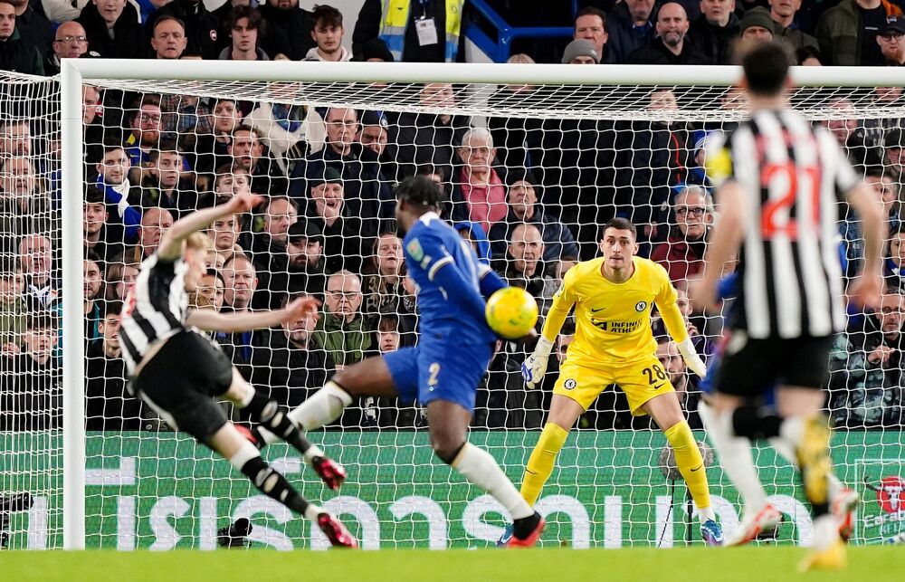 Đorđe Petrović na utakmici Čelsija i Njukasla