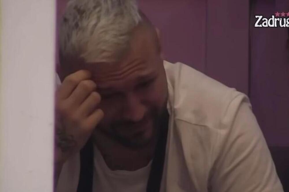 ŠA ZAVRŠIO KOD PSIHIJATRA: Produkcija mu HITNO PRUŽILA STRUČNU POMOĆ, sve se otelo kontroli